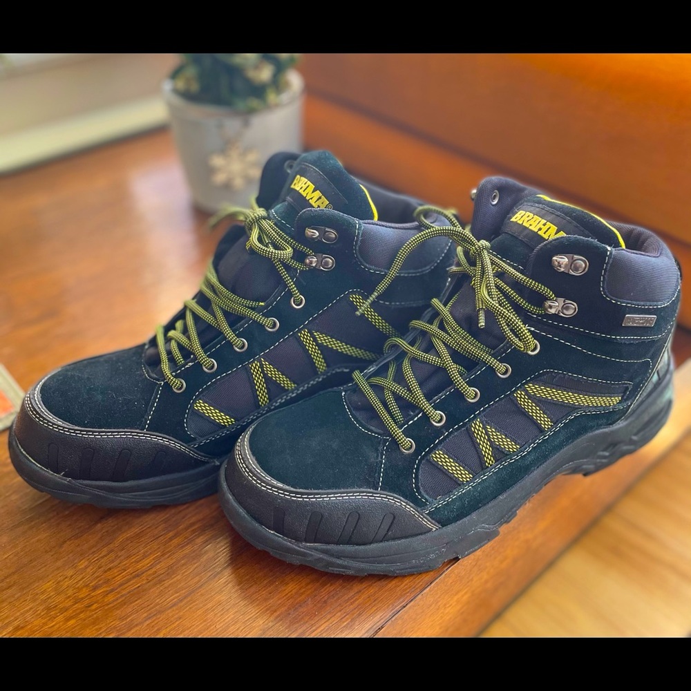 Work boots, EUC, Slip resistance, Boots, Mens 10.5